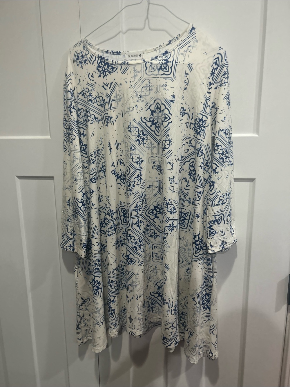 Blue & White Printed Tunic - Nuggles
